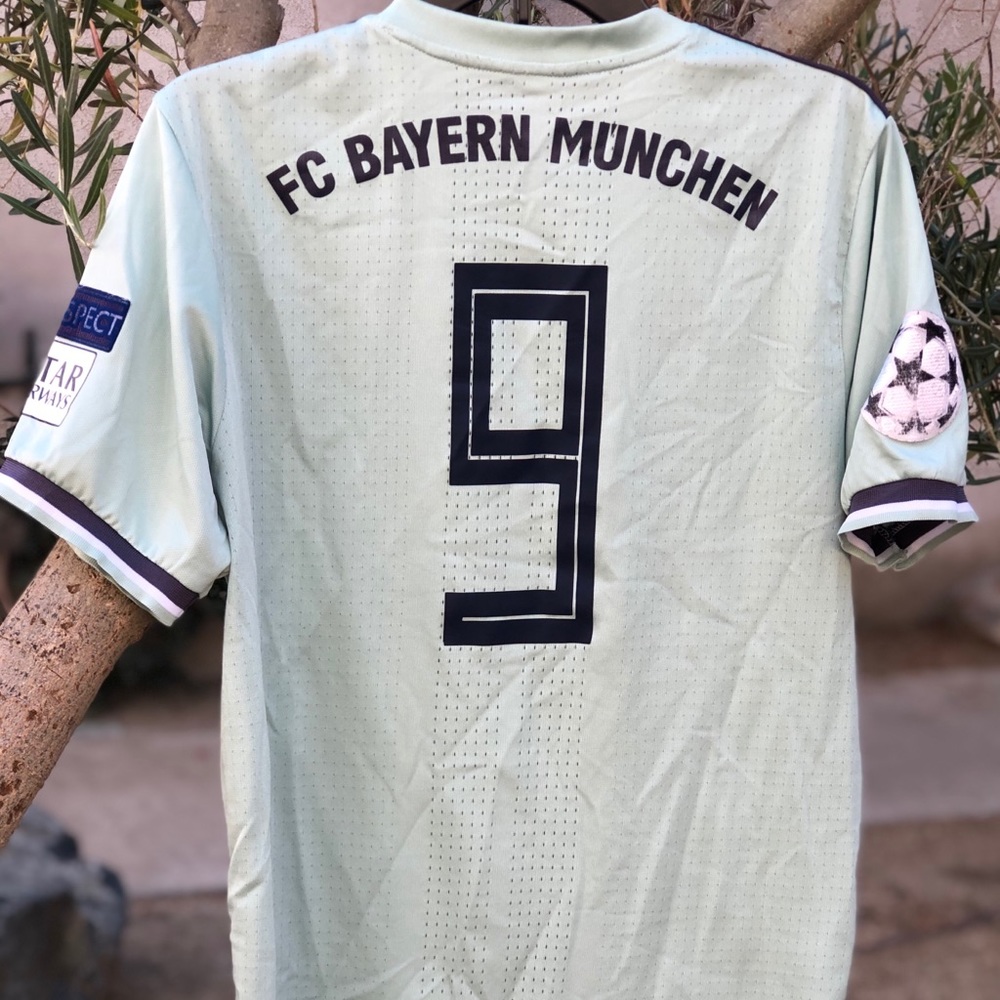 NW Adidas ClimaCool FC Bayern Fan’s Club Jersey, L